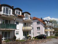 Hauptbild Gepflegte Wohnung mit Einbauküche, Balkon und Tiefgaragenstellplatz
