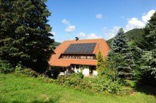 Hauptbild Geräumiges Zuhause mit beeindruckender Aussicht, großen Balkonen und Terrasse
